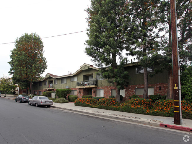 Building Photo - Mulberry West Rental
