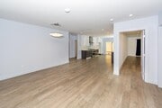 Photo - 6850 Encino Ave House