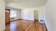 Photo - 17634 Bromley St