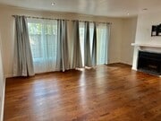 Photo - 516 Derby Rd