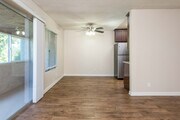 Photo - The Howard Apartments
