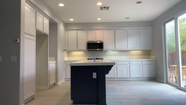 Photo - 28397 Bruning St