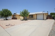 Photo - 29092 Desert Hills Rd House