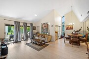 Photo - 31552 Agoura Rd