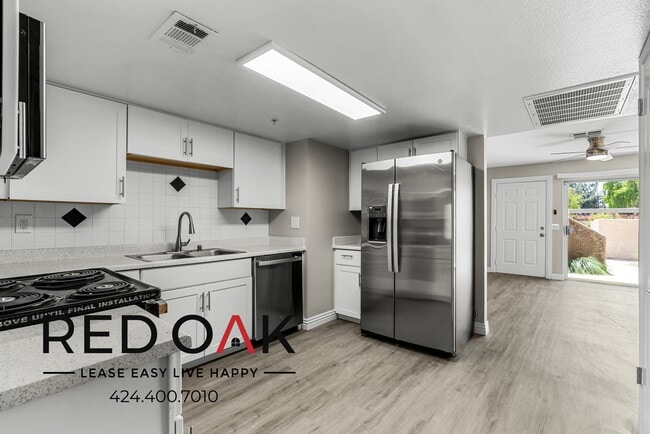 Building Photo - 32450 Candlewood Dr Rental