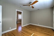 Photo - Olive (451-453) Apartment Unit Olive (453- 1/2) North
