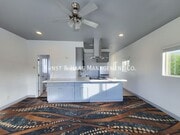 Photo - 934 E. Broadway-