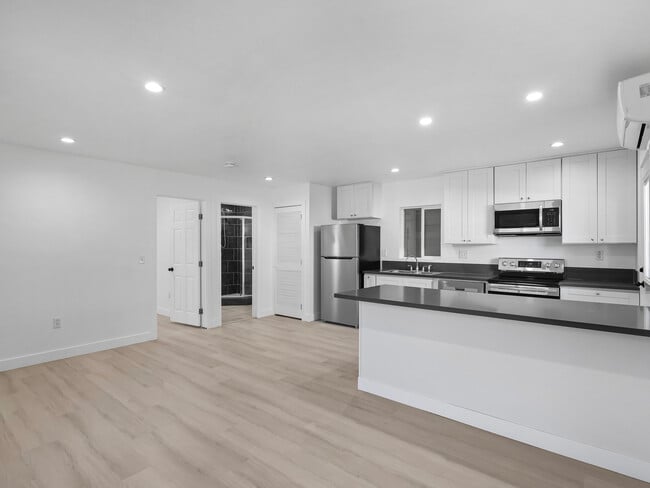 Photo - 8828 Chimineas Ave