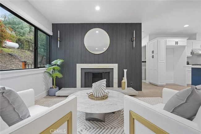 Photo - 21171 Colina Dr