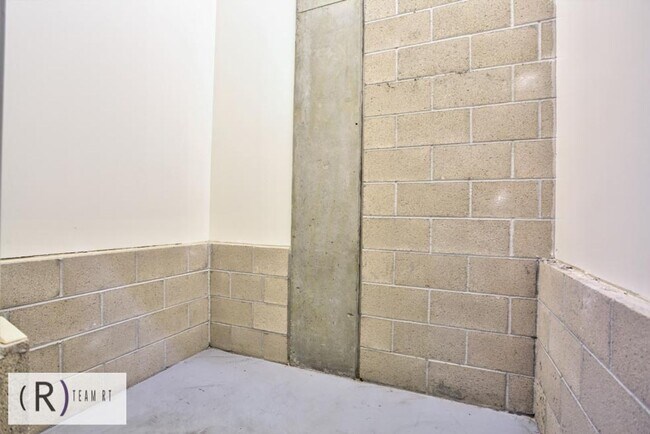 Photo - Oceanview Luxurious Chic Condo for High Quality Lifestyle Unit 210