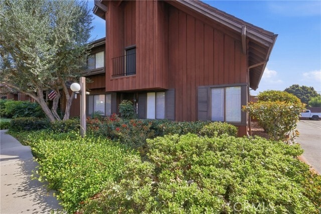 Building Photo - 2074 Mt Shasta Dr
