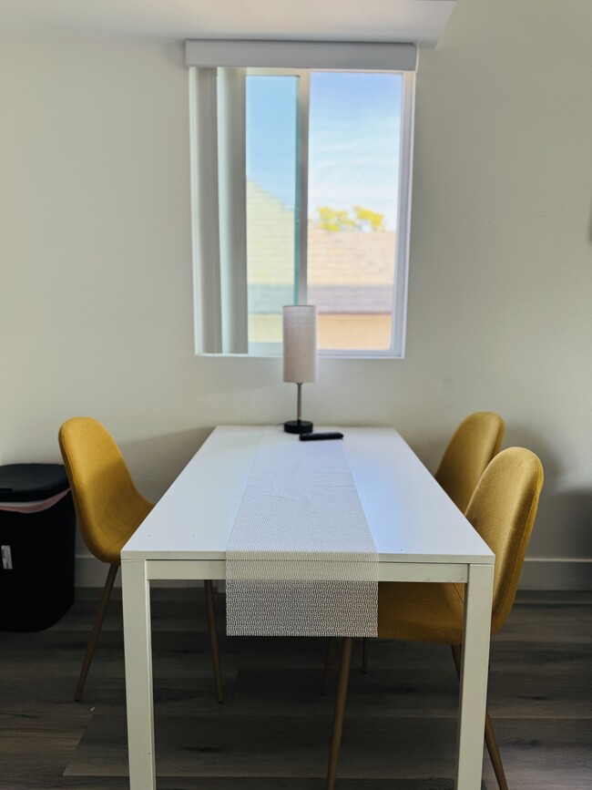 Photo - 2-212 E 29th St