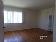 Photo - 11618 Riverside Dr Apartments