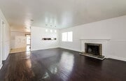 Photo - 1752 Willowbrook Ln House
