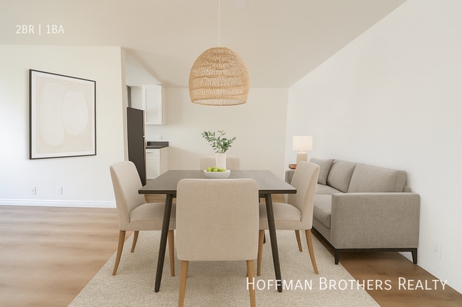 Building Photo - 3636 Mentone Ave