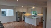 Photo - 915 N Ridgewood Pl