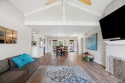 Photo - Gorgeous Upper Unit Condo in Fairway Knoll...