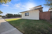 Photo - 13205 Casimir Ave