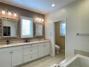 Photo - 56 Purple Jasmine