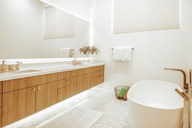 Photo - Indian Wells Luxury