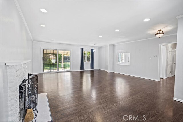 Photo - 7721 Oakdale Ave