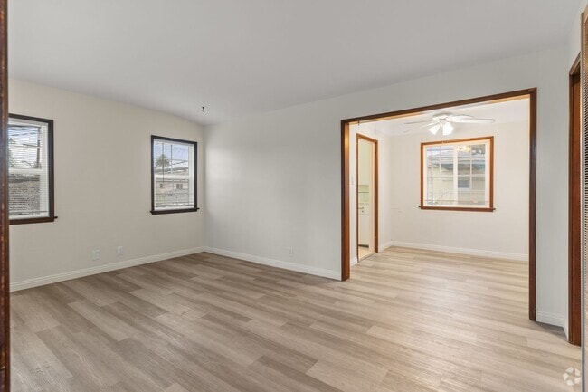 Building Photo - 801 St Louis Ave Rental