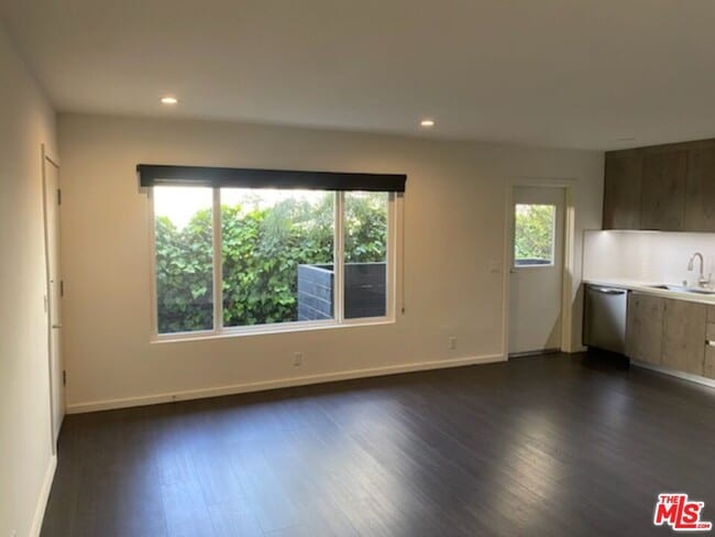 Photo - 1434 10th St