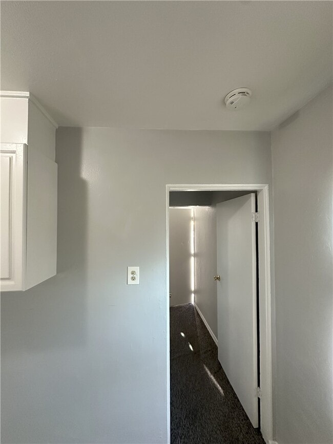 Photo - 126 S Giovanola Ave