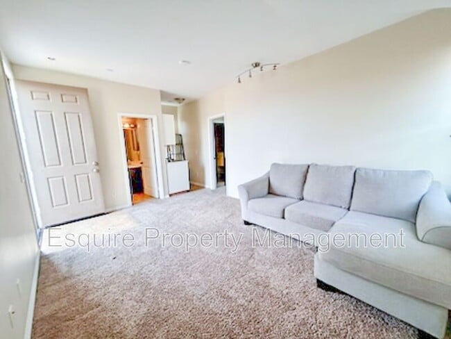 Photo - 530 Owens River Dr Unit (STUDIO)