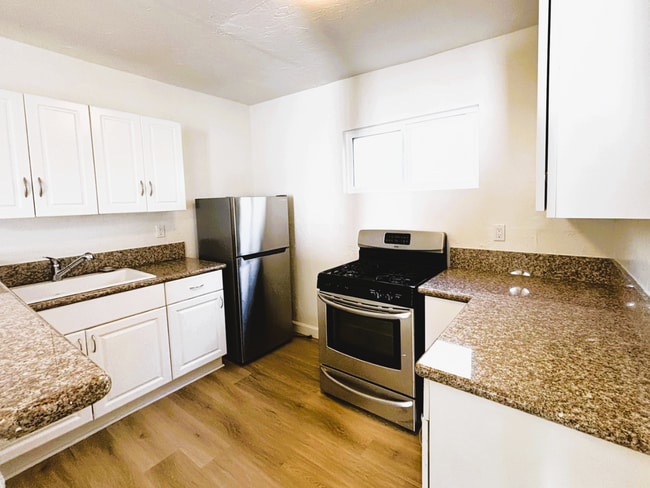 Photo - 8060 Kyle St Unit 8060