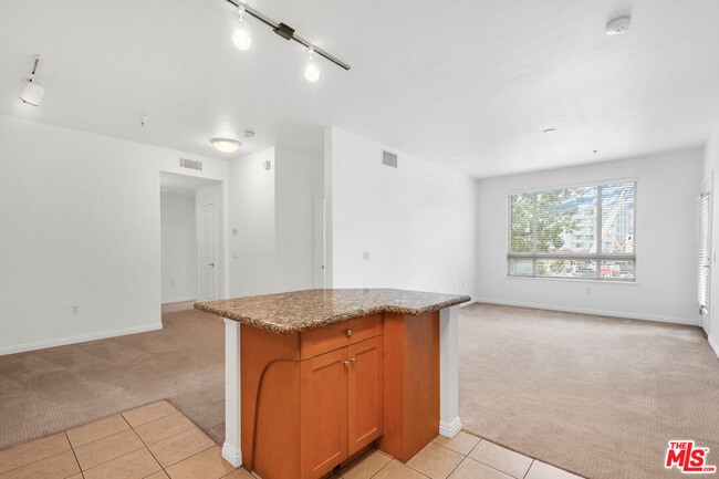 Photo - 100 S Alameda St Unit 209