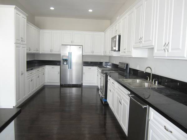 3bed 2ba A - 3BR/2BA - A