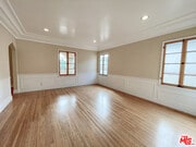 Photo - 219 S Hamilton Dr Unit 2