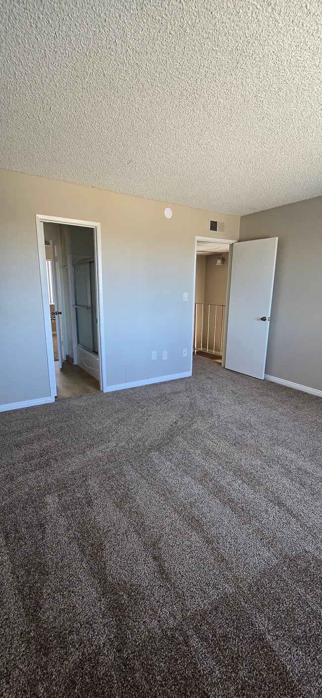 Photo - Townhouse Apartments