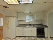 Photo - 1827 Oakwood Ave