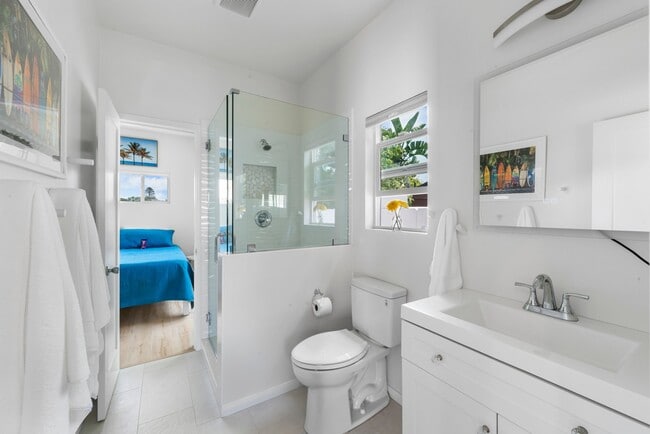 Photo - 252 Walsh St Unit 2