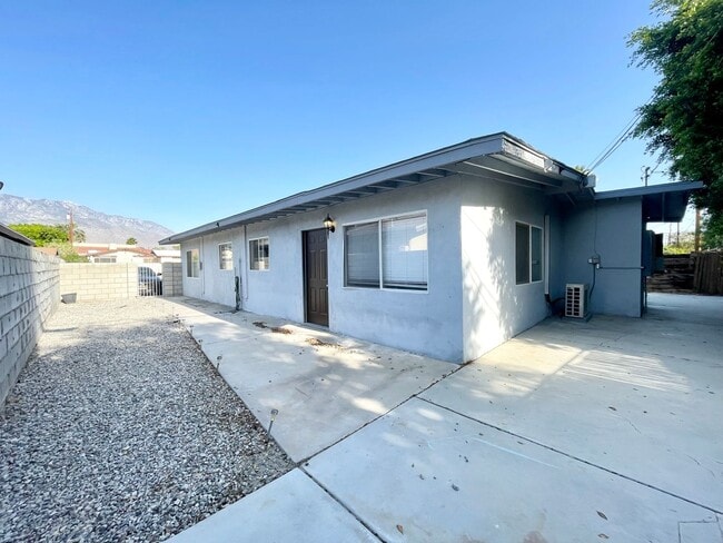 Building Photo - 31890 Avenida La Paloma Unit B