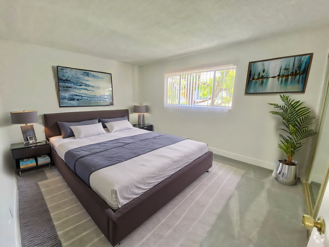 Building Photo - 156 Unit 156-4 Rental