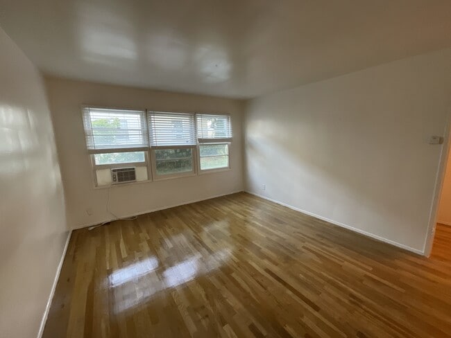 Photo - 2475 Silver Lake Blvd Apartment Unit 2475-A