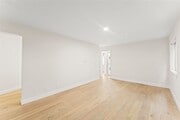 Photo - 231 E Hyde Park Blvd Unit 1