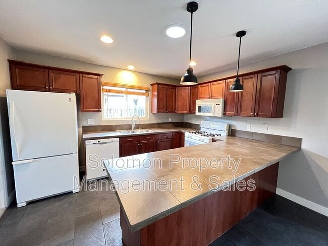 Photo - 3931 Genine Dr House