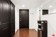 Photo - 6708 Hillpark Dr Unit 302