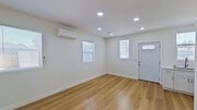 Photo - 5924 Whitewood Ave