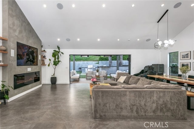 Photo - 7127 Forest Hills Rd