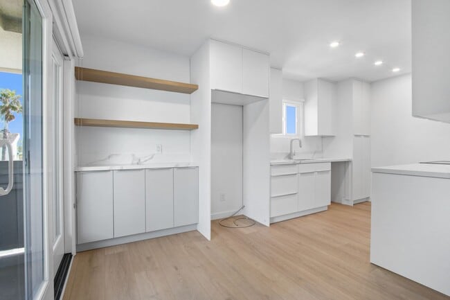 Photo - 2107 Montana Ave Unit 07