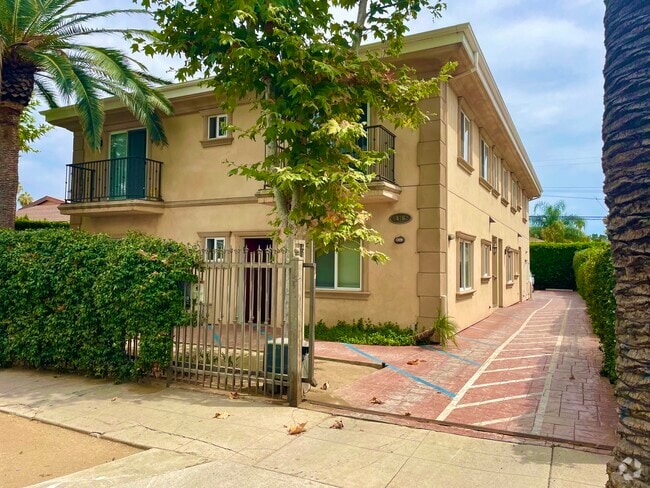 Building Photo - 14762 Friar St Unit 3 Rental