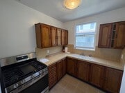 Photo - 1629 California Ave Unit Corner Cottage