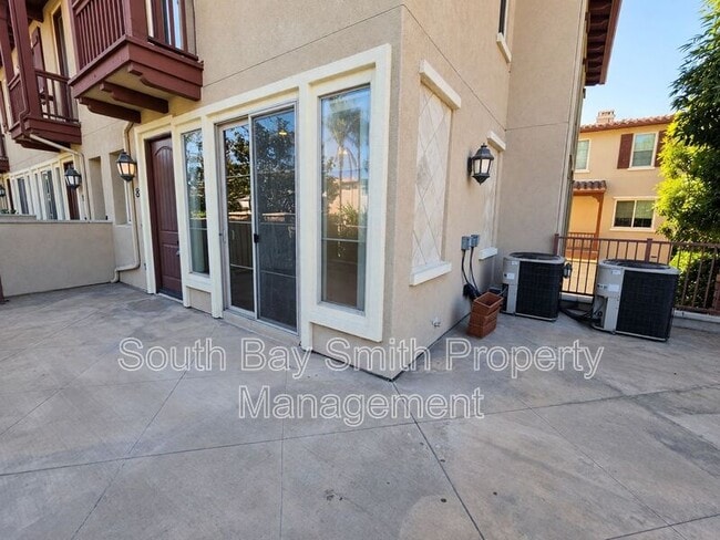 Photo - 84 Palos Verdes Blvd