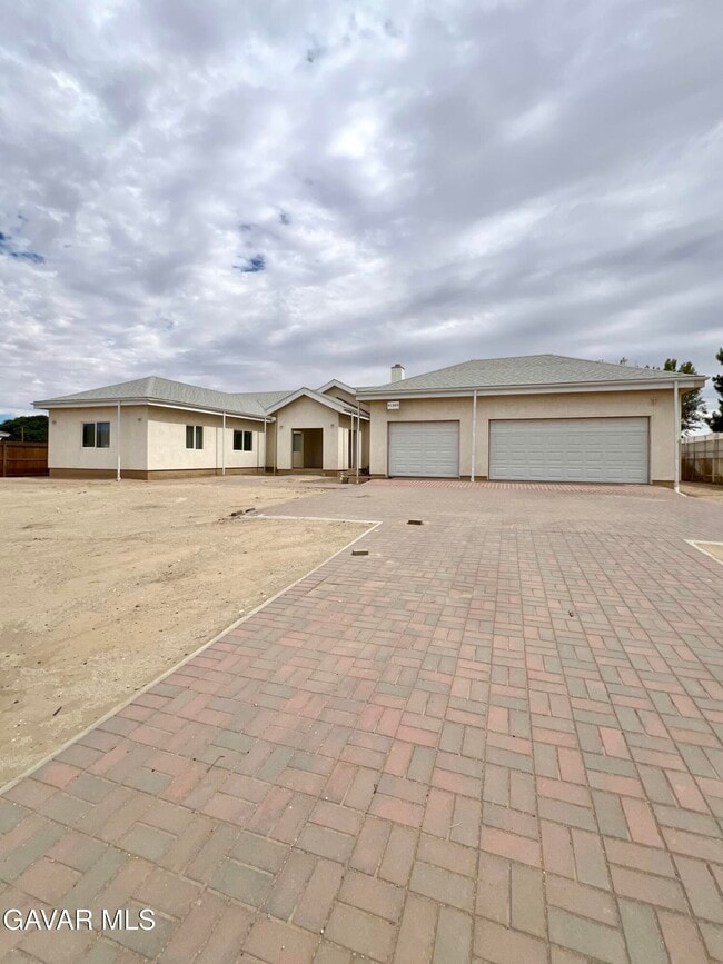 Photo - 41380 156th St E