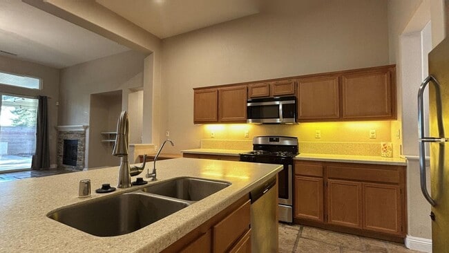 Photo - 1515 Shooting Star Dr